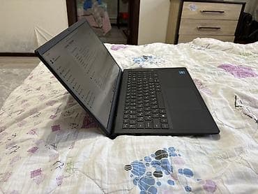 honor 60: Ноутбук Dell Vostro 15 (серия 3520/3530) — строгий матовый корпус — 2