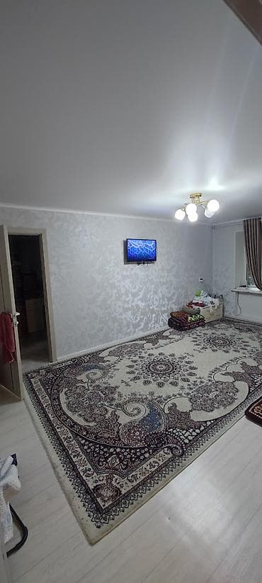 2 бөлмө, 47 м², 104-серия, 1 кабат, Евроремонт