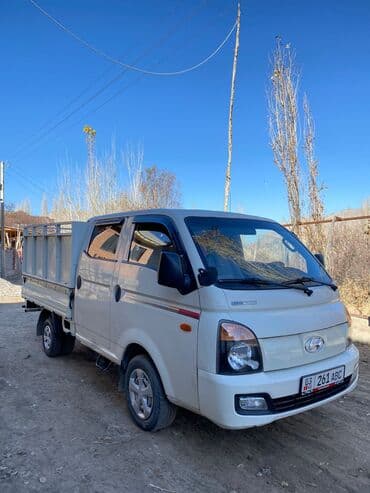 купить авто с кореи бу: Hyundai Porter: 2010 г., 2.6 л, Механика, Дизель — 2