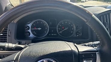 range over: Toyota Land Cruiser: 2017 г., 5.7 л, Автомат, Бензин, Внедорожник — 9