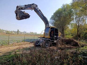 купить двигатель на мотоблок 7 л с: Экскаватор, Volvo, 2003 г., Колесный — 1