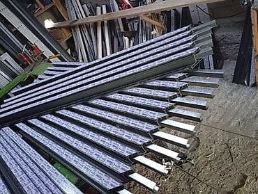 обрамление окон: Предлагаются оконные рамы, выполненные из прочного ПВХ профиля — 3