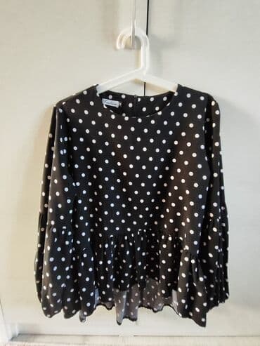 оборудование для нижнего белья: Блузка 300 с
Вязаная двойка 300 с - продана ❗
Жилеты по 300 с — 1