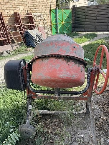Курулуш жабдуулары: Продаются бетономешалки Все нерабочие, можно починить по 5000 — 2