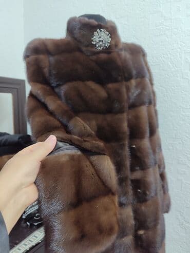 платья из панбархата на шифоне для полных: Шуба, Норка, Короткая модель, Канада, M — 4