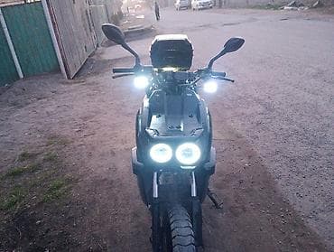 monoblok r18: Скутер/мопед городского типа, черный. уступка будит риальным клиентам — 5