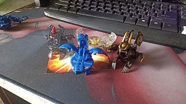 ccd диск: Набор фигурок Bakugan с карточками цена за комплект 4х штук в подарок — 1