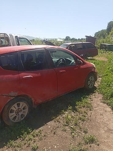 step wgn: Honda Fit: 2003 г., Бензин, Хэтчбэк — 3