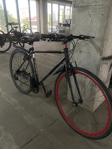 28 lik velosiped: Городской/трекинговый велосипед с узкими колесами 28" (700C). Легкая — 2