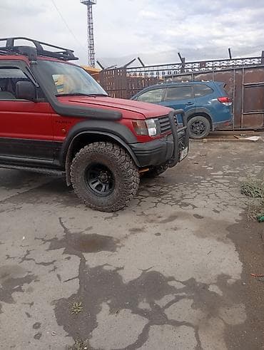 range rover 2004: Mitsubishi Pajero: 1995 г., 3.5 л, Механика, Бензин, Внедорожник — 2