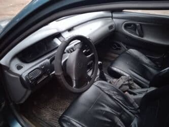 срочно продаю в связи с переездом: Mazda 626: 1992 г., 2 л, Механика, Бензин, Седан — 5