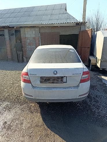 фольскваген венто: Skoda Octavia: 2015 г., Седан — 3