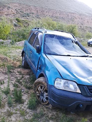 Транспорт: Honda CR-V: 1996 г., 2 л, Автомат, Бензин, Кроссовер — 3