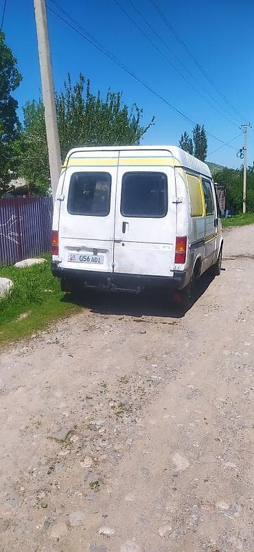 t 25: Ford Transit: 1991 г., 2.5 л, Механика, Дизель, Фургон — 3