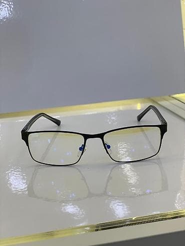 очки для компютера: Очки с прямоугольной оправой - Тип: оправленные очки с прямоугольными — 1