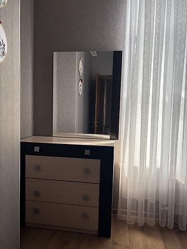 балык кумара: Продаем в связи переезда. Продаем с матрасом — 1