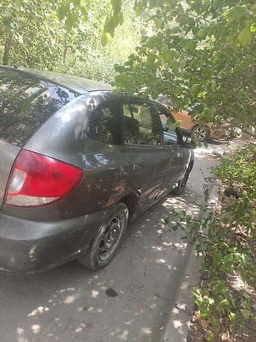 Kia Rio: 2004 г., Механика, Бензин, Хэтчбэк at lalafo.kg Kia Rio: 2004 г., Механика, Бензин, Хэтчбэк