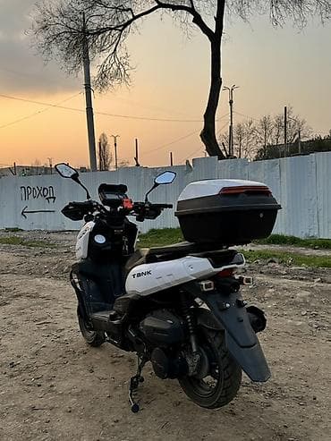 Скутеры: Скутер Jet Moto TANK, городской/туринговый Основные характеристики: - — 1