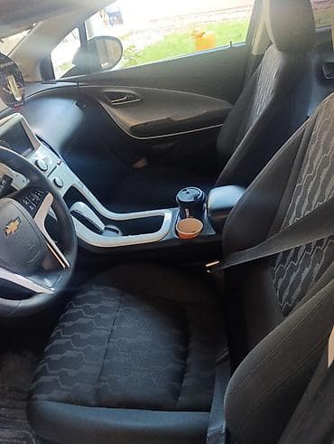 spark 2012: Chevrolet Volt: 2011 г., 1.4 л, Автомат, Гибрид, Лифтбек — 6