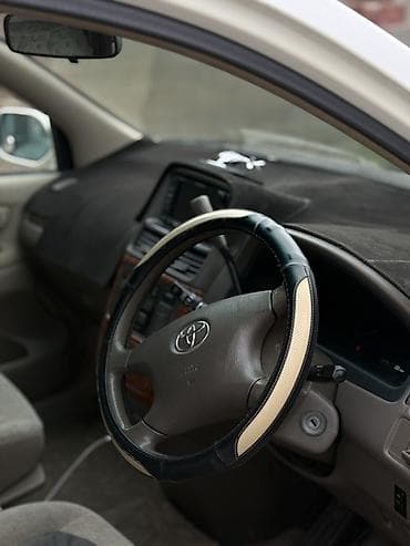 Toyota Gaia: 2003 г., 0.2 - engine capacity л, Автомат, Бензин, Вэн/Минивэн — 7