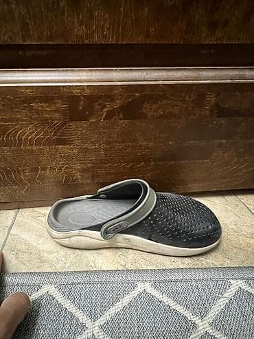 Сабо: Сабо, 38.5, Crocs, Б/у, цвет - Черный — 2