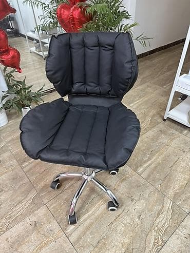 Офис креслолор, Жаңы, Дөңгөлөктүү, түсү - Кара, Экокожа