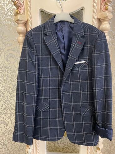 Пиджак турция новая Скоро в школу На мальчика Где то 12-14 лет Раз 42