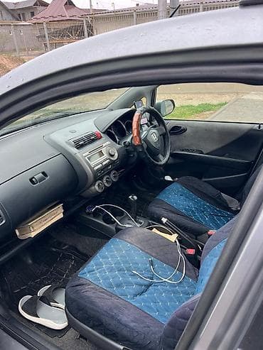 амаз фит: Honda Fit: 2002 г., 1.3 л, Автомат, Бензин, Хэтчбэк — 4