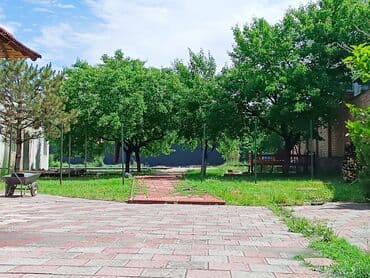 дома в жалал абаде: 300 кв. м, 5 бөлмө, Евроремонт, Кондиционер, Унаа токтотуучу жай — 9