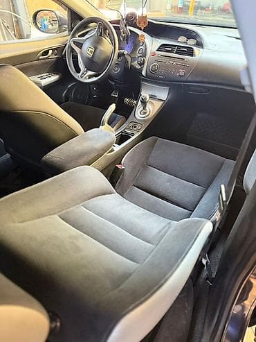 honda civic 5: Honda Civic: 2008 г., 1.8 л, Робот, Бензин, Хэтчбэк — 4