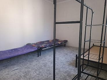 Комната с мебелью - Уютная светлая комната с двумя окнами ПВХ