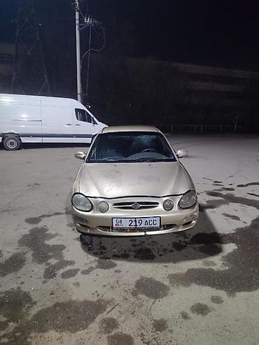 Kia Shuma: 1999 г., 1.6 л, Механика, Бензин, Седан