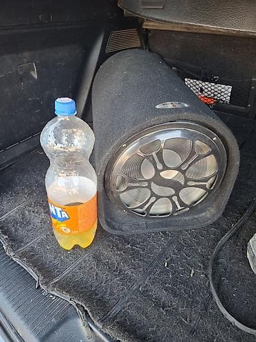 asus x540: Срочно продаю Автомобильный сабвуфер в тубе с встроенным усилителем — 1