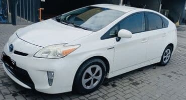 нинсан серена: Toyota Prius: 2012 г., 1.8 л, Вариатор, Гибрид, Хэтчбэк — 1
