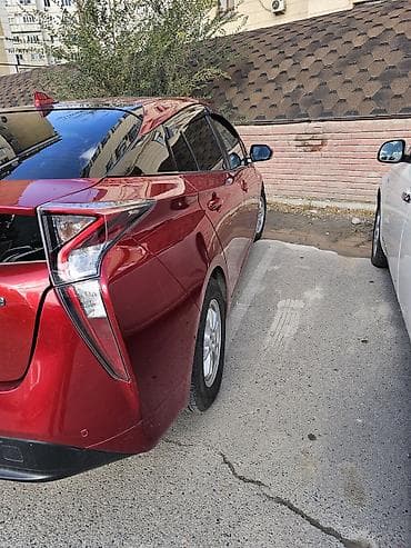 tayota progres: Toyota Prius: 2017 г., 1.8 л, Автомат, Гибрид, Лифтбек — 3