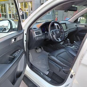 Продажа авто: Ssangyong Rexton Sports: 2018 г., 2.2 л, Автомат, Дизель, Пикап — 8