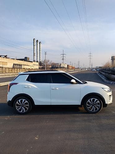 бар авто: Ssangyong Tivoli: 2020 г., 1.6 л, Кроссовер — 6
