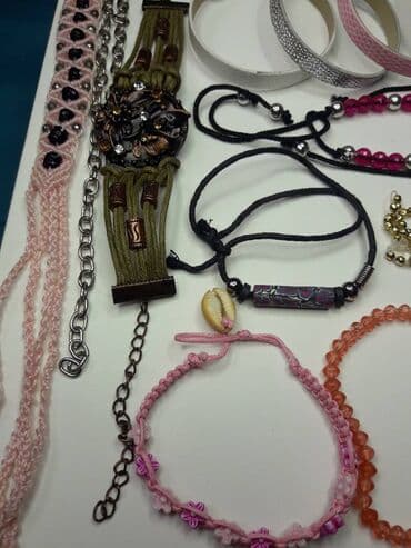 чачы casio: Браслеты. Бижутерия есть новые и б\у ЦЕНА ЗА ВСЕ! ПРОДАЖА ТОЛЬКО — 9