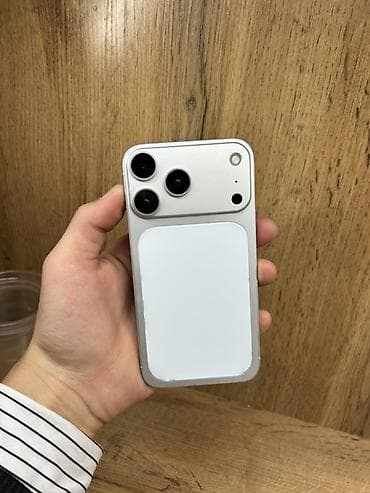 IPhone Xr, Б/у, 128 ГБ, Защитное стекло, 77 %