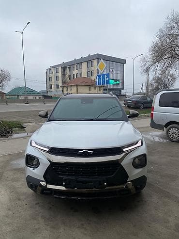 Huanghai: Chevrolet Trailblazer: 2021 г., 1.3 л, Автомат, Бензин, Кроссовер lalafo.kg да — 5 Huanghai: Chevrolet Trailblazer: 2021 г., 1.3 л, Автомат, Бензин, Кроссовер — 5