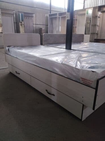 двухъярусные кровати для мальчиков: Кровати в наличии и на заказ. кровать кравать кравать кровати! Продаю — 2