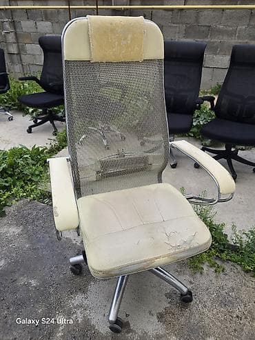 стол с электроприводом: Офисное кресло, С колесиками, цвет - Черный, Самовывоз, Платная доставка — 7