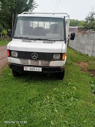 Унаа: Жүк ташуучу унаа, Mercedes-Benz, Стандарт, 3 т, Колдонулган — 1