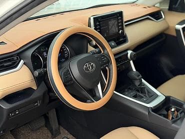 оригин: Toyota RAV4: 2021 г., 2.5 л, Автомат, Гибрид, Кроссовер — 4