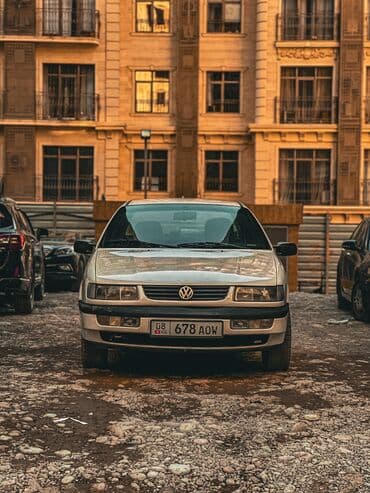 шкода практик: Volkswagen Passat: 1996 г., 1.8 л, Механика, Бензин, Седан — 1