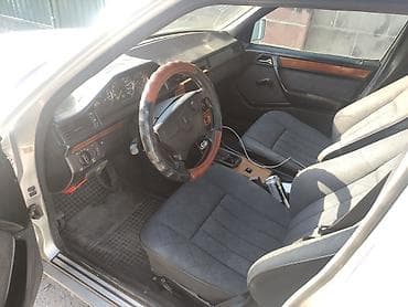 ешка 281: Mercedes-Benz W124: 1993 г., 2 л, Механика, Бензин, Седан — 5