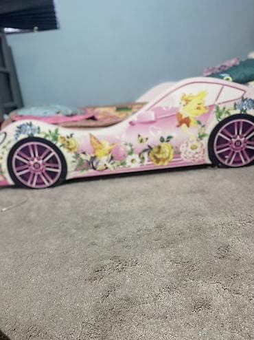 Текчелер, стеллаждар, секичелүү койгучтар: Унаа түрүндөгү керебет, ЛДСП — 2