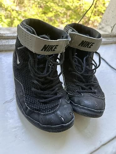 Личные вещи: Мужские кроссовки, 37, Nike, Б/у, цвет - Черный, Самовывоз — 1