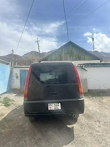 степ 2010: Honda Stepwgn: 2000 г., 2 л, Автомат, Бензин, Минивэн — 5