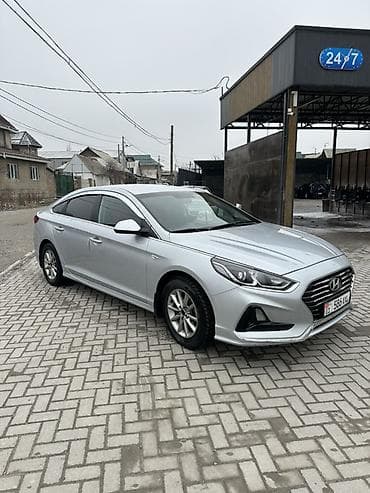 Hyundai Sonata: 2017 г., 2 л, Автомат, Газ, Седан